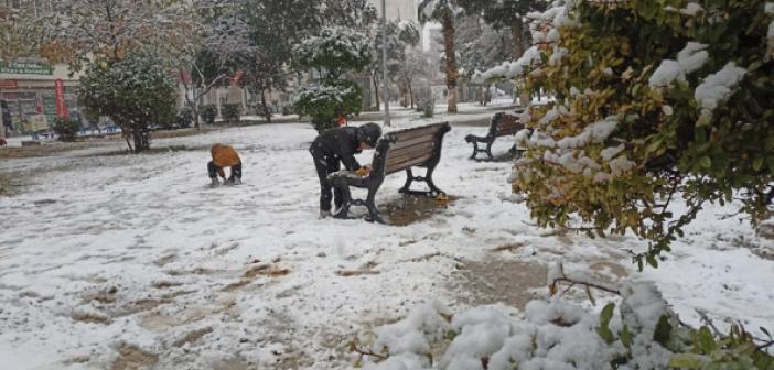 Kızıltepe'de kar sevinci