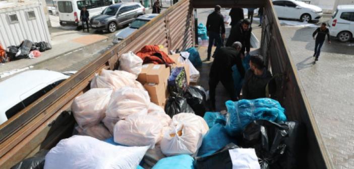 Mardin Büyükşehir Belediyesi dört koldan yardımlarına devam ediyor