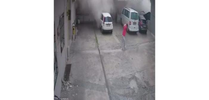 Adana’daki Sinem Apartmanı’nın yıkılma anı kamerada
