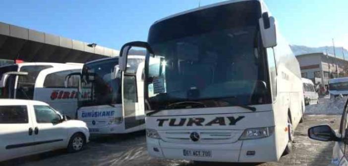 Depremden kaçan Suriyeli depremzedeyi ölüm otobüste yakaladı