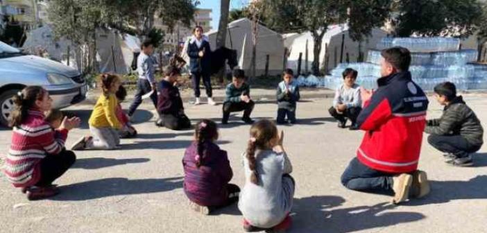 Öğretmenler çocuklar için psikososyal çalışmalara başladı