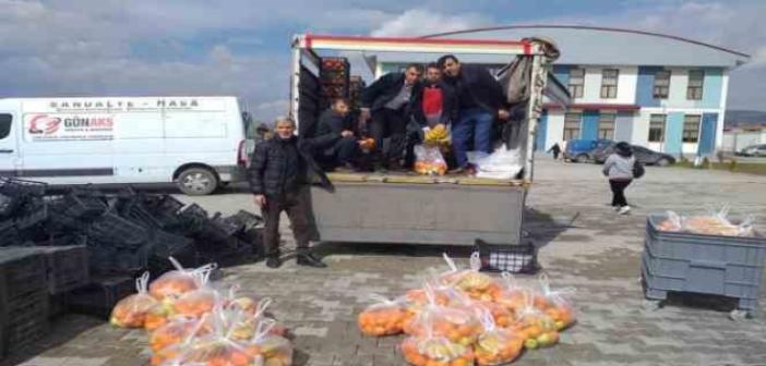 Eskişehir’e gelen depremzedeler için 6 ton meyve yardımı