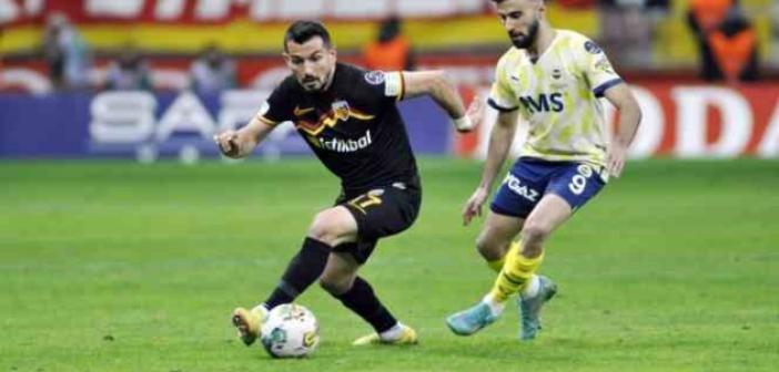 Kayserispor - Fenerbahçe maçını 12 bin 370 taraftar izledi