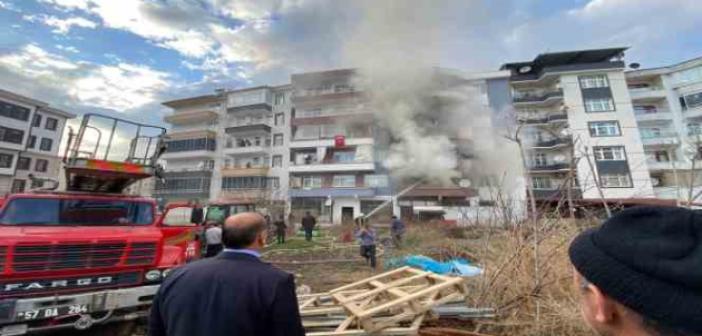 Sinop’ta apartman dairesinde yangın: 1 kişi dumandan etkilendi