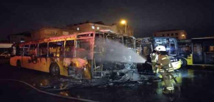 Tuzla’da 3 otobüs alev alev yandı
