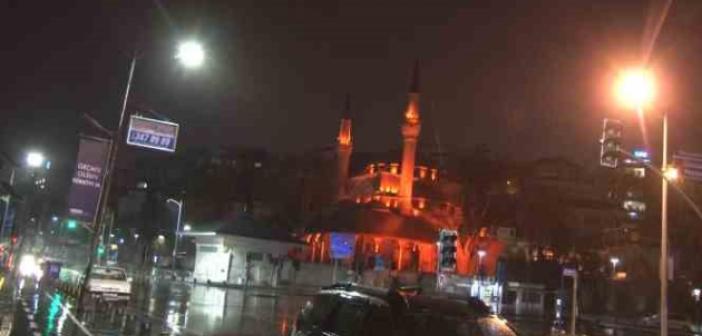 İstanbul’da beklenen yağış başladı