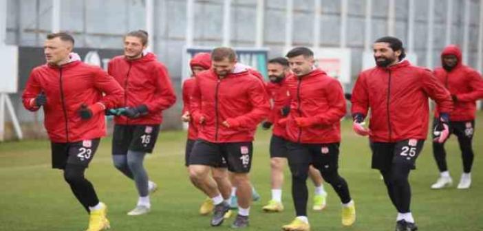 Sivasspor’da, Fiorentina maçı hazırlıkları başladı
