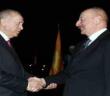 Cumhurbaşkanı Erdoğan, Azerbaycan Cumhurbaşkanı Aliyev ile bir araya geldi