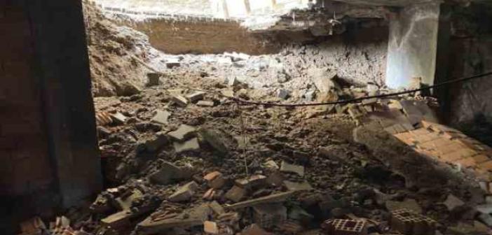 Diyarbakır’da 5 katlı apartmanın duvarları sel nedeniyle çöktü