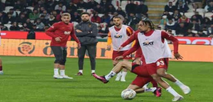 Spor Toto Süper Lig: Konyaspor: 0 - Galatasaray: 0 (Maç devam ediyor)