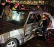 Evinin kapısını açtığı depremzedelerin kullandığı otomobille çarpıştı