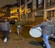Beyoğlu’nun fenomen Ramazan davulcusu depremzedeler için mani söyledi