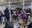 Depremzedeler sahurda çadırlarda buluştu