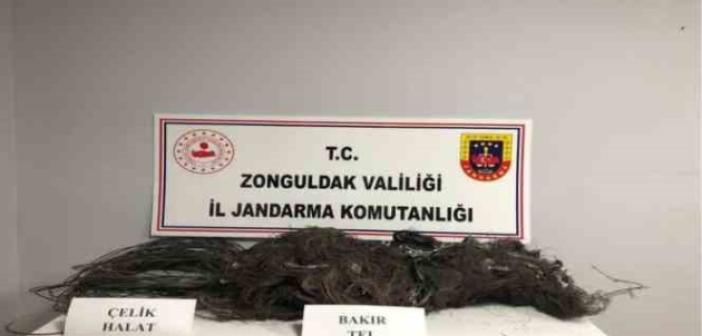 Kablo hırsızlarını jandarma yakaladı