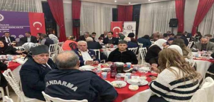 Burdur protokolü şehit ve gazi aileleri ile iftar yemeğinde buluştu