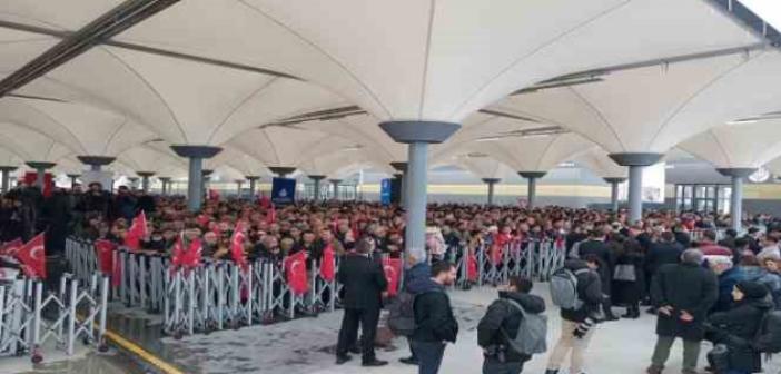 CHP lideri Kılıçdaroğlu: 'Hazineden çalınan 418 milyar doları alıp bu milletin cebine koyacağım'