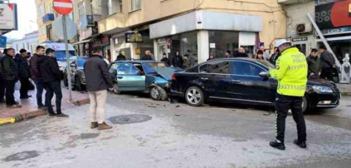 Sinop’ta 4 aracın karıştığı kazada 1 yaralı