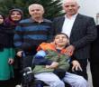 Gültak, depremzede aileleri yalnız bırakmıyor