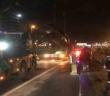 Bakırköy’de kontrolden çıkan araç metro yoluna uçtu: 2 yaralı