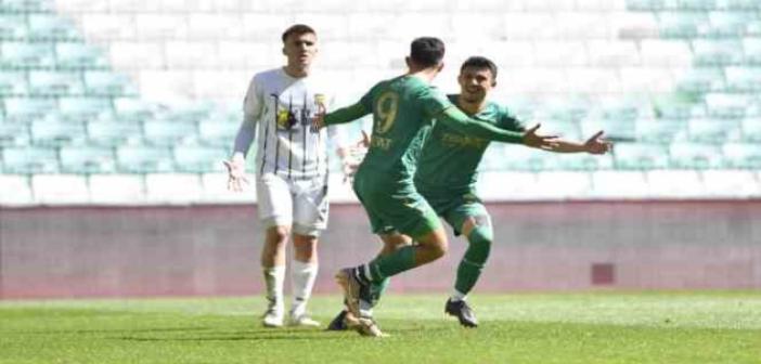 TFF 2. Lig: Bursaspor: 3 - Bayburt Özel İdare Spor: 1