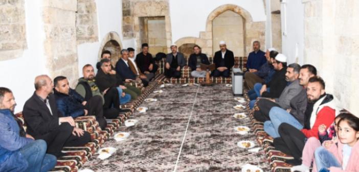 Kubbe Altı sohbetinde İslam Medeniyeti anlatıldı