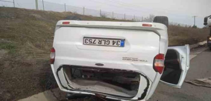 Bolu’da hafif ticari araç takla attı: 1 yaralı