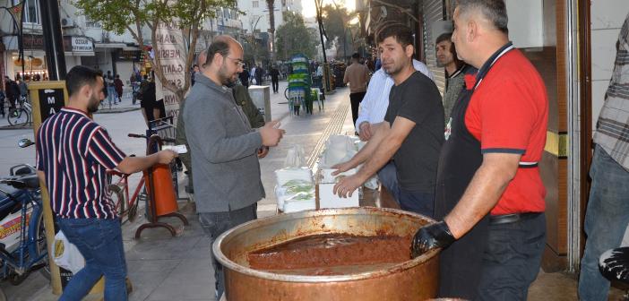 Mardin’deki çiğköftecilerde ramazan yoğunluğu