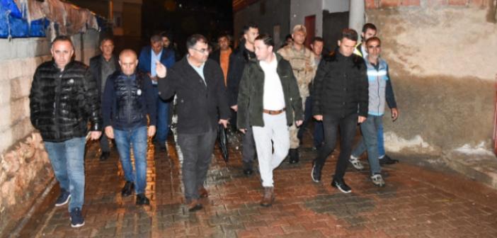 Kaymakam, Yağış sonrası sahada çalışmaları koordine etti