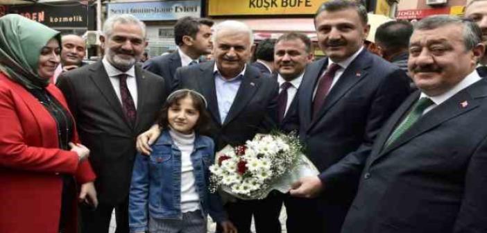 Binali Yıldırım: "Oyun çok açık, bölücü terör örgütünü meşrulaştırmaktır"