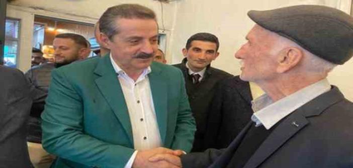 AK Parti Artvin Milletvekili adayı Faruk Çelik: "Kemalpaşa çayını marka yapacağız"
