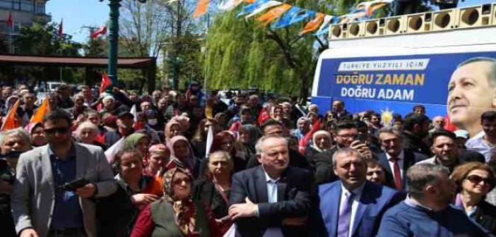 AK Parti Artvin Milletvekili adayı Faruk Çelik: “Tayyip Erdoğan’ın en büyük rakibi Amerika Devlet Başkanı Biden’dir”