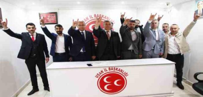 Zafer Partisinden istifa eden 25 kişi MHP’ye katıldı