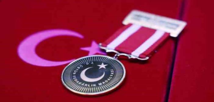 ISAK ekibi Devlet Üstün Fedakârlık Madalyası ve Nişanı ile ödüllendirildi