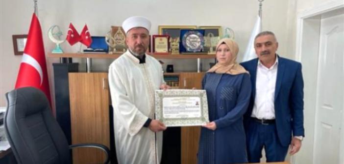 Moldova vatandaşı Cristina müslüman oldu