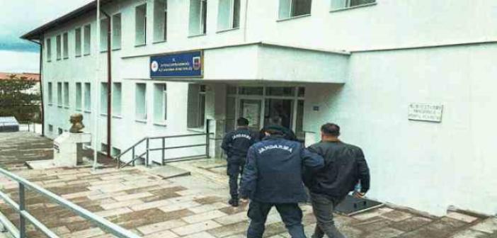 Eskişehir’deki iş yerinden malzeme çalan 2 şüpheli Afyonkarahisar’da yakalandı