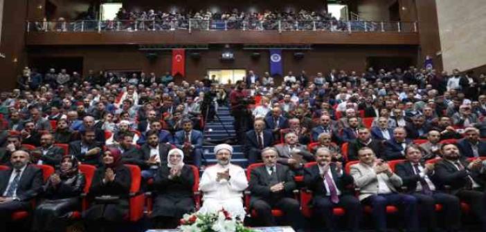 Diyanet İşleri Başkanı Erbaş: “İnsanlığın huzur ve refahı, yeryüzünün imar ve ıslahı için koşturuyoruz”
