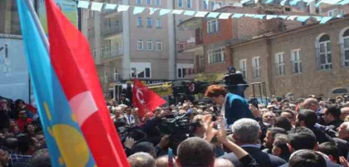 Akşener: "Tür ne demek? Biz insanız, insan”