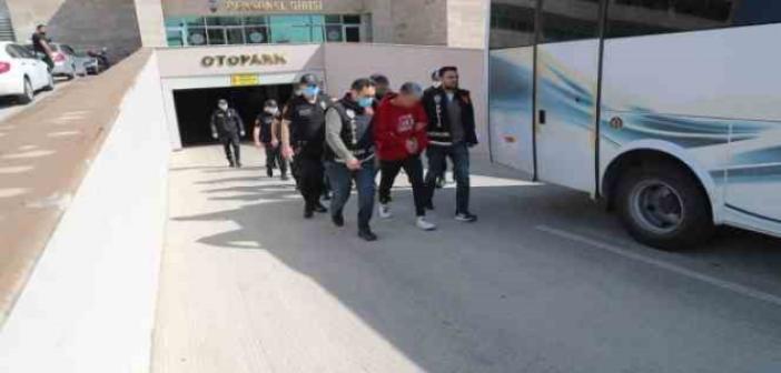 Antalya’da 114 personelin katımıyla yapılan operasyonda 81 şahıs yakalandı