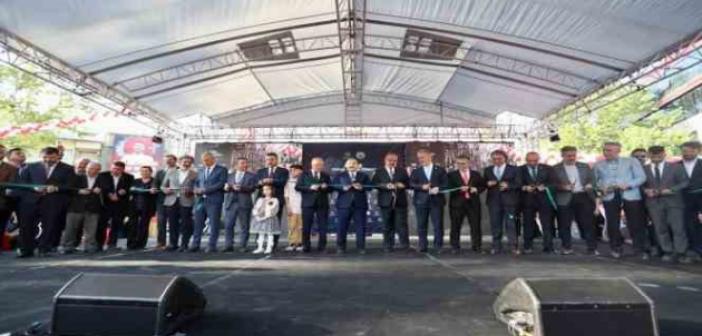 Bakan Varank Bursa’da 500 milyon liralık yatırımların açılışını yaptı