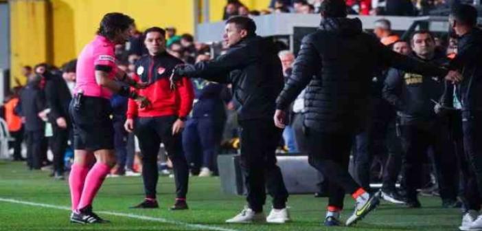 Spor Toto Süper Lig: İstanbulspor: 1 - Giresunspor: 0 (Maç sonucu)