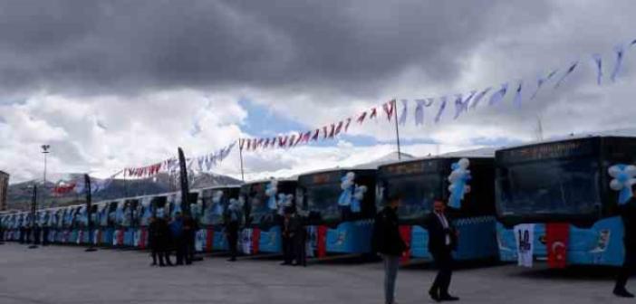 Erzurum Büyükşehir Belediyesi filosuna 120 yeni araç kattı