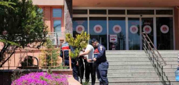 Jandarma uyuşturucu tacirlerine göz açtırmadı