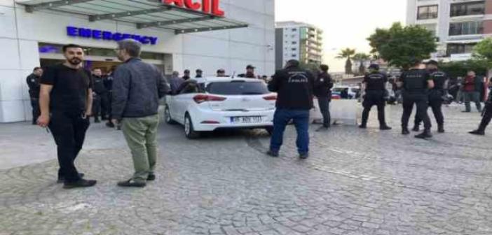 (DÜZELTME) İzmir’de iki grup arasında silahlı bıçaklı kavga: 3 yaralı