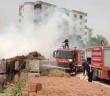 Nusaybin’de yanan motosikletin üstüne kepçeyle toprak atıldı