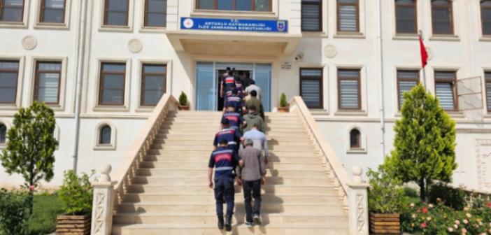 Mardin ve ilçelerinde 17 kişi gözaltına alındı