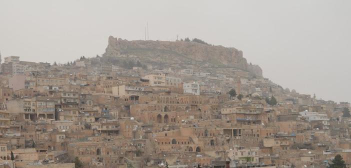 Mardin'de toz taşınımı etkili oldu