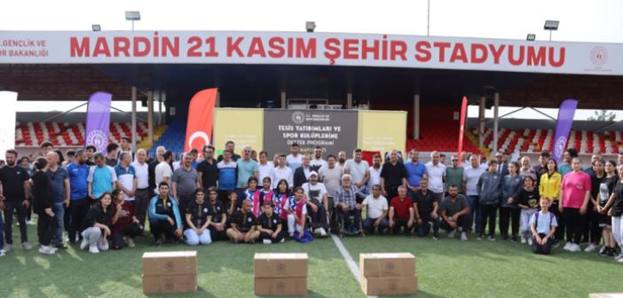 Mardin’de 95 spor kulübüne malzeme desteği verildi