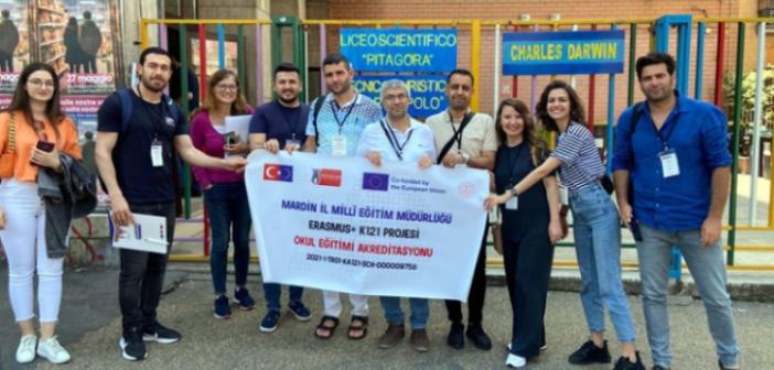 Mardinli Öğrencilerden Avrupa'ya eğitim çıkarması