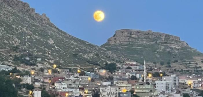 Mardin'de dolunay görsel şölen oluşturdu