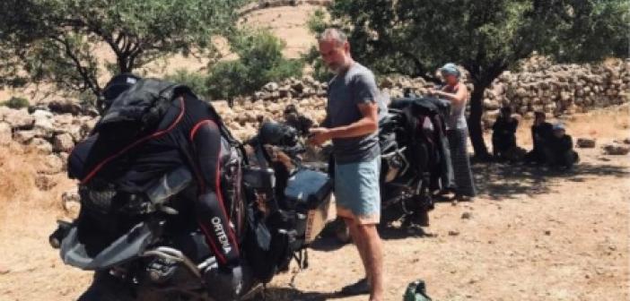 Alman çift, motorlarıyla Türkiye’ye gelip Mardin’i gezdiler